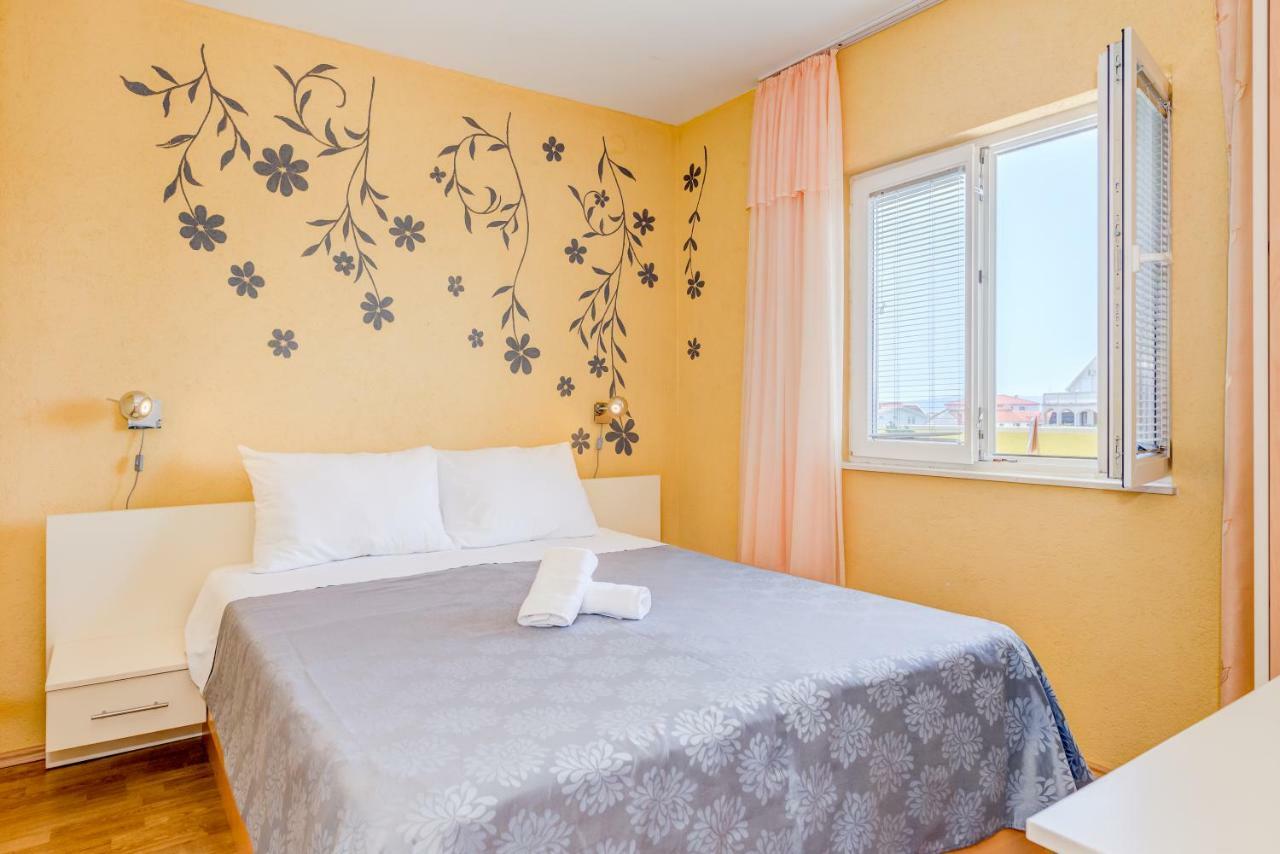 Apartments Petra Трогир Экстерьер фото